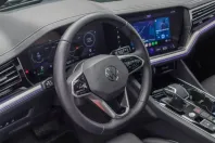 Volkswagen Touareg din 2021 cu 87.666 km - oferta VOL137539 - foto 20