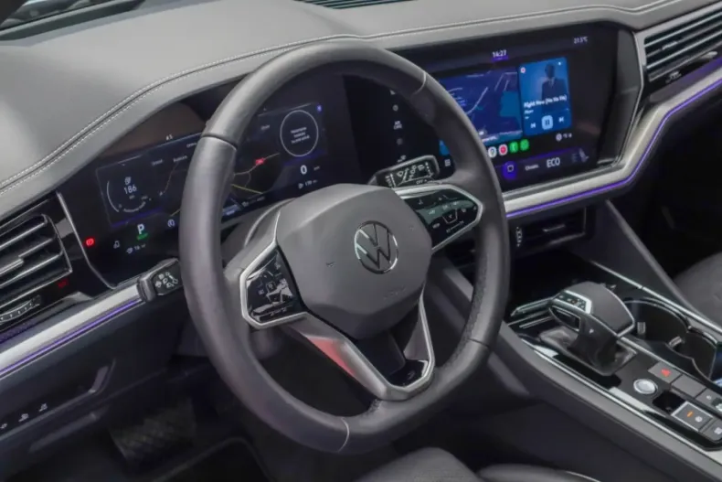 Volkswagen Touareg din 2021 cu 87.666 km - oferta VOL137539 - foto 20