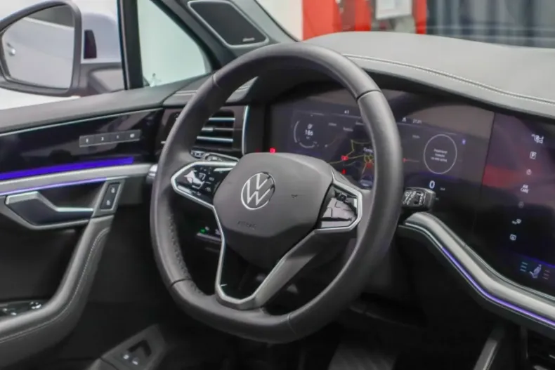 Volkswagen Touareg din 2021 cu 87.666 km - oferta VOL137539 - foto 21