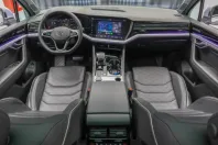 Volkswagen Touareg din 2021 cu 87.666 km - oferta VOL137539 - foto 23