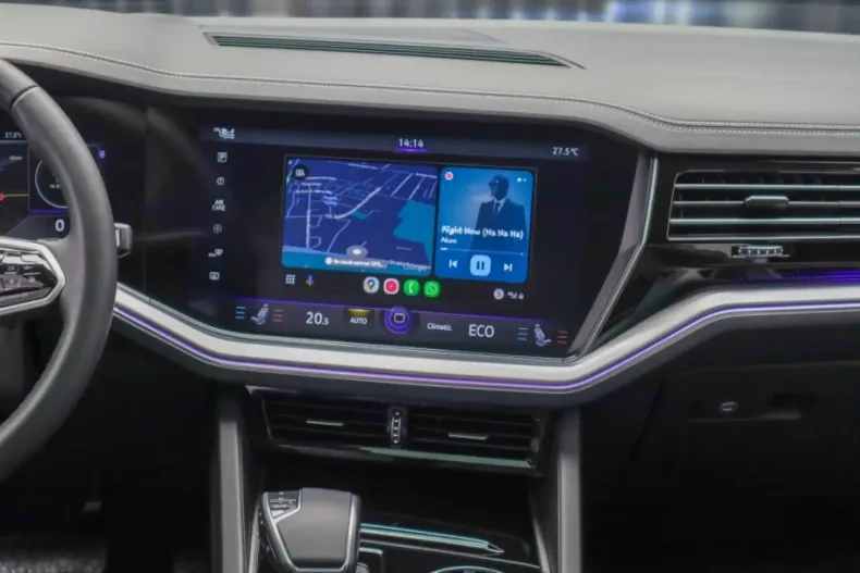 Volkswagen Touareg din 2021 cu 87.666 km - oferta VOL137539 - foto 28