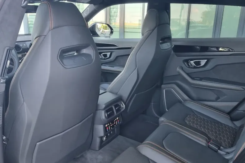 Lamborghini Urus din 2022 cu 16.200 km - oferta LAM137541 - foto 15