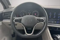 Volkswagen Touareg din 2022 cu 53.554 km - oferta VOL137557 - foto 17