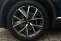 Volkswagen Touareg din 2022 cu 53.554 km - oferta VOL137557 - foto 21