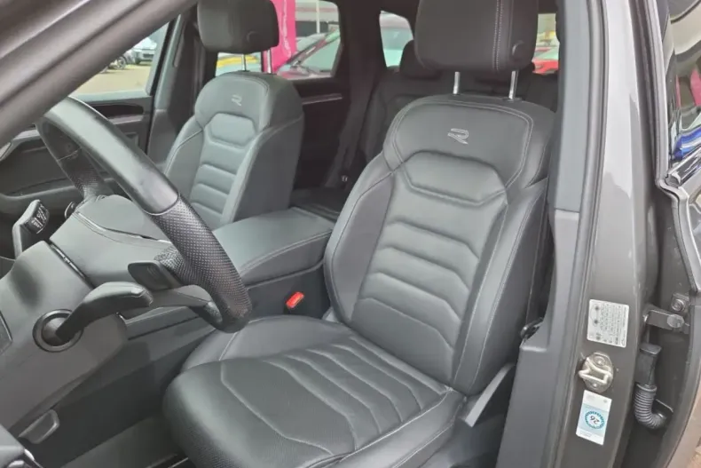 Volkswagen Touareg din 2021 cu 68.709 km - oferta VOL137558 - foto 11