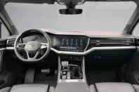 Volkswagen Touareg din 2022 cu 64.688 km - oferta VOL137559 - foto 22