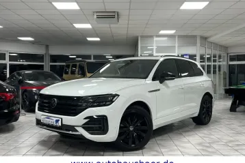Volkswagen Touareg din 2021 - oferta VOL137560