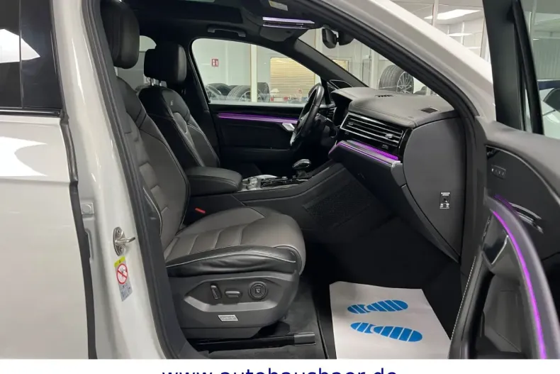 Volkswagen Touareg din 2021 cu 64.922 km - oferta VOL137560 - foto 18