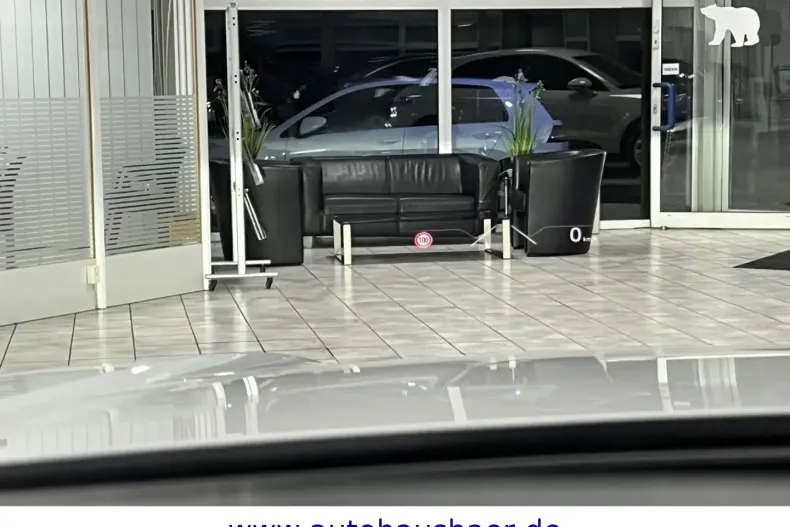 Volkswagen Touareg din 2021 cu 64.922 km - oferta VOL137560 - foto 36