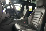 Volkswagen Touareg din 2022 cu 68.197 km - oferta VOL137562 - foto 13