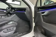 Volkswagen Touareg din 2022 cu 68.197 km - oferta VOL137562 - foto 14