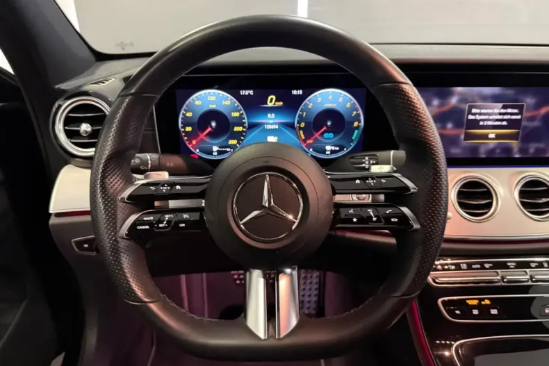 Mercedes-Benz E 300 din 2022 cu 120.694 km - oferta MER137566 - foto 29