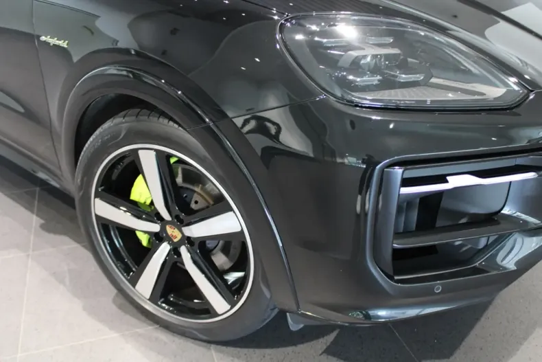 Porsche Cayenne din 2024 cu 21.000 km - oferta POR137571 - foto 18