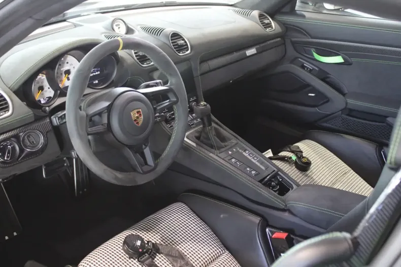 Porsche Cayman din 2024 cu 9.950 km - oferta POR137573 - foto 6