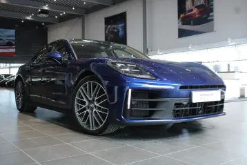 Porsche Panamera din 2025 - oferta POR137574