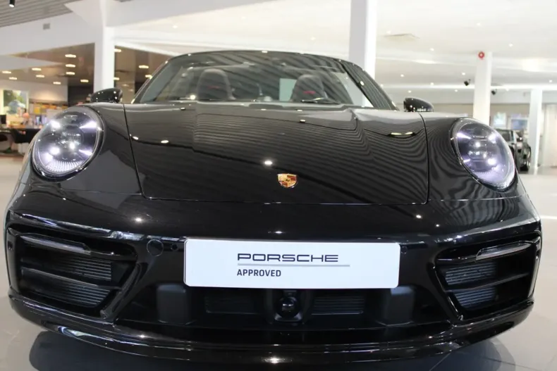 Porsche 911 din 2023 cu 15.400 km - oferta POR137576 - foto 3