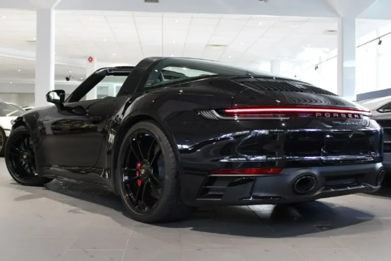 Porsche 911 din 2023 cu 15.400 km - oferta POR137576 - foto 5