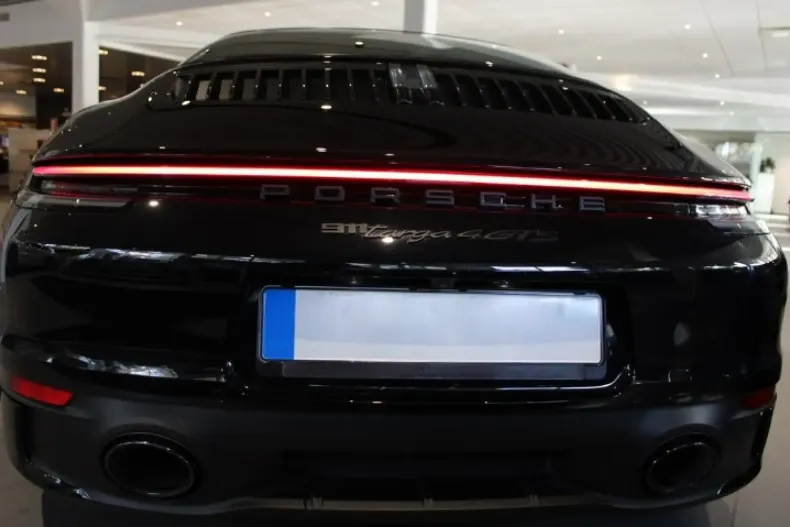 Porsche 911 din 2023 cu 15.400 km - oferta POR137576 - foto 6