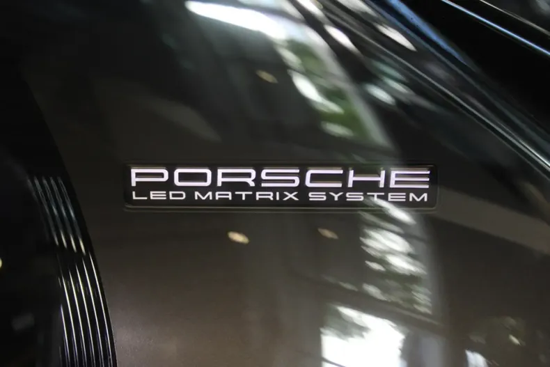 Porsche 911 din 2023 cu 15.400 km - oferta POR137576 - foto 8