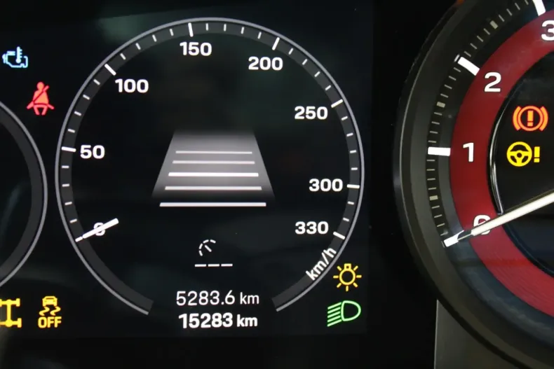 Porsche 911 din 2023 cu 15.400 km - oferta POR137576 - foto 12