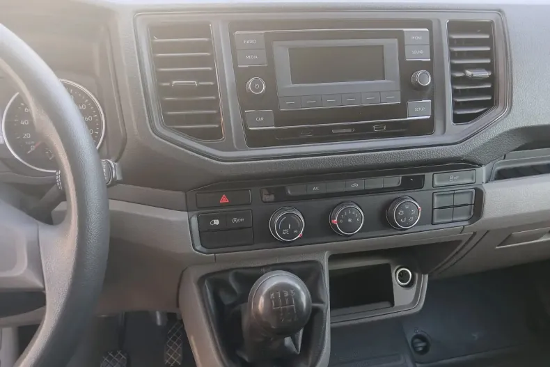 Volkswagen Crafter din 2021 cu 61.502 km - oferta VOL137601 - foto 8