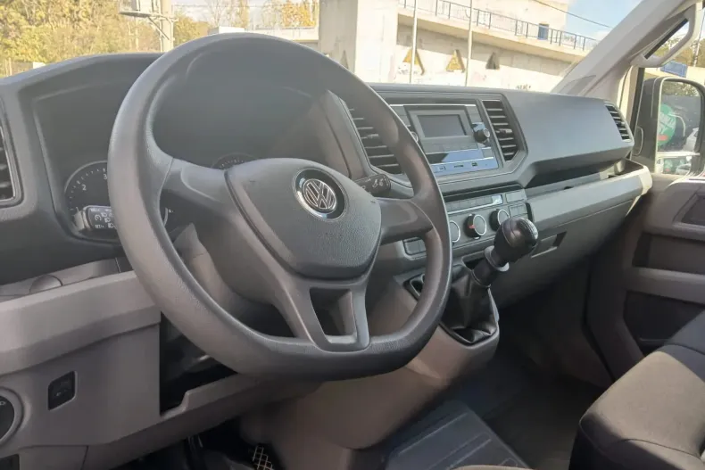 Volkswagen Crafter din 2021 cu 61.502 km - oferta VOL137601 - foto 9