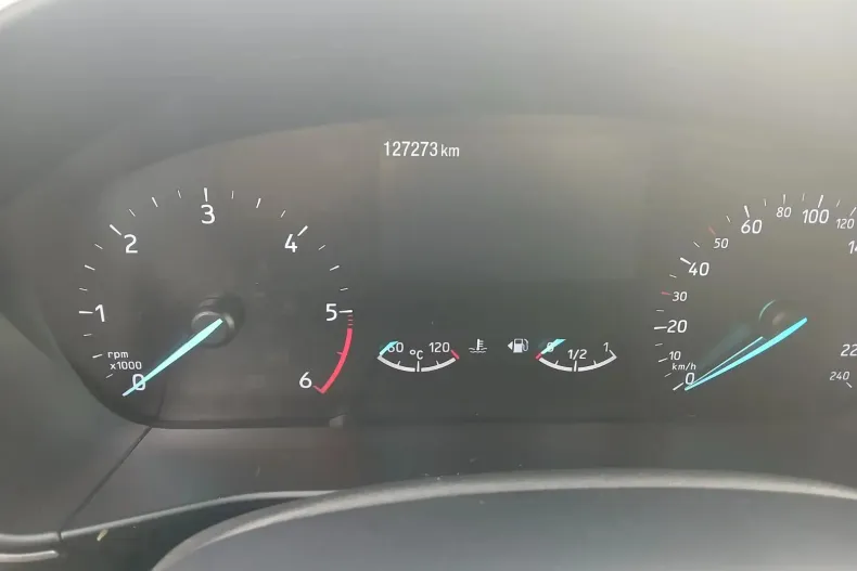 Ford Focus din 2021 cu 127.273 km - oferta FOR137605 - foto 9