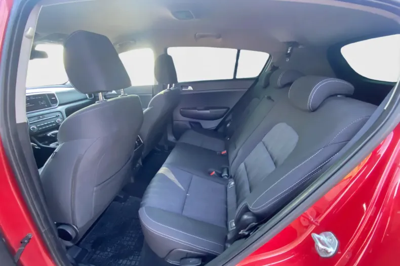 Kia Sportage din 2021 cu 90.688 km - oferta KIA137607 - foto 6