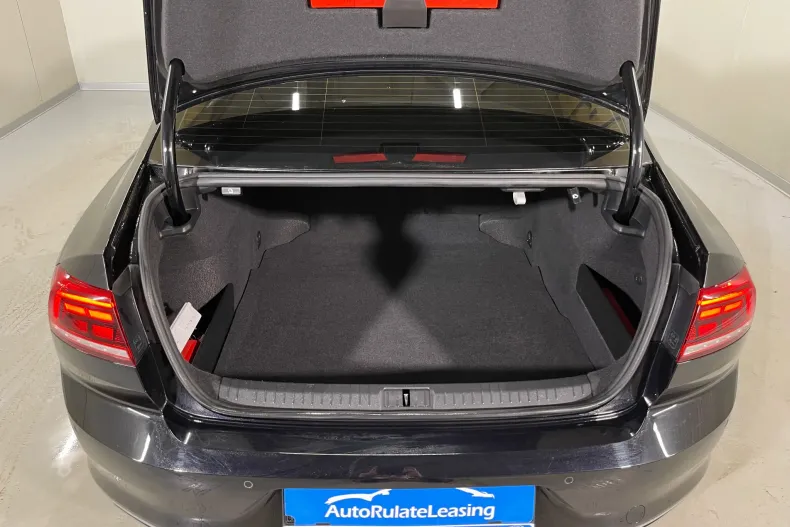 Volkswagen Passat din 2020 cu 70.243 km - oferta VOL137609 - foto 12