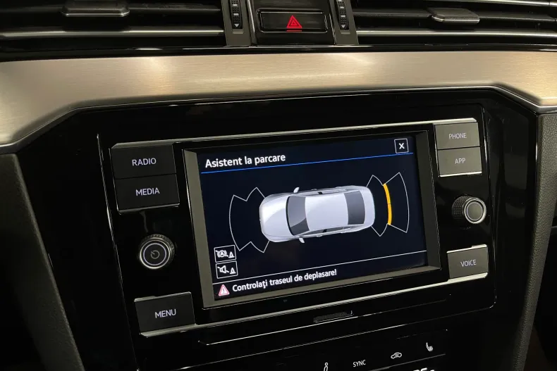 Volkswagen Passat din 2020 cu 70.243 km - oferta VOL137609 - foto 14