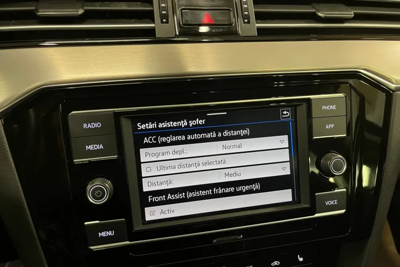 Volkswagen Passat din 2020 cu 70.243 km - oferta VOL137609 - foto 16