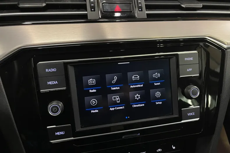 Volkswagen Passat din 2020 cu 70.243 km - oferta VOL137609 - foto 18