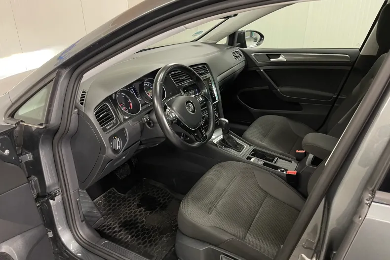 Volkswagen Golf din 2020 cu 85.825 km - oferta VOL137612 - foto 5