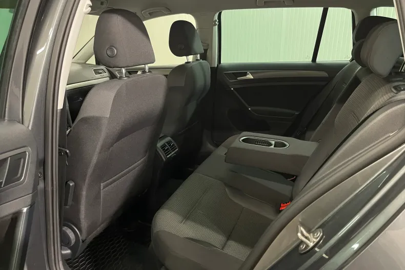 Volkswagen Golf din 2020 cu 85.825 km - oferta VOL137612 - foto 10