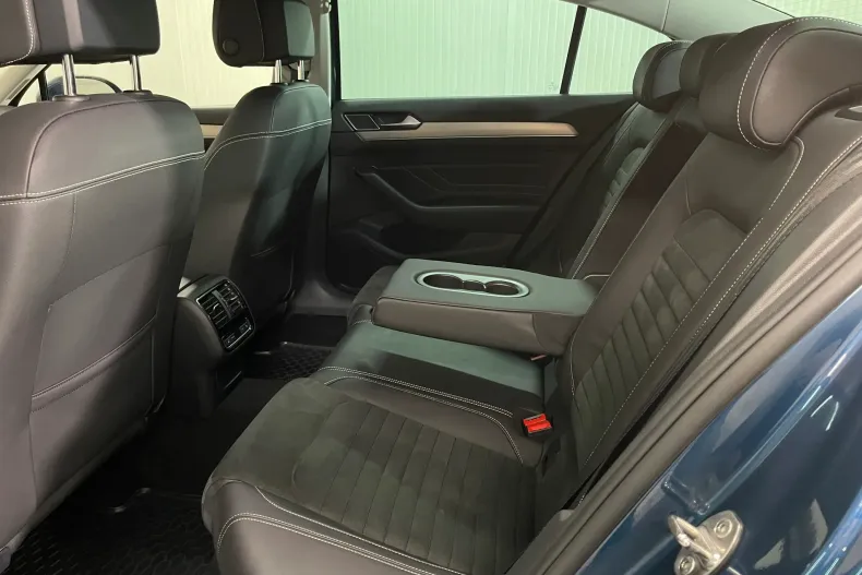 Volkswagen Passat din 2021 cu 101.562 km - oferta VOL137619 - foto 11