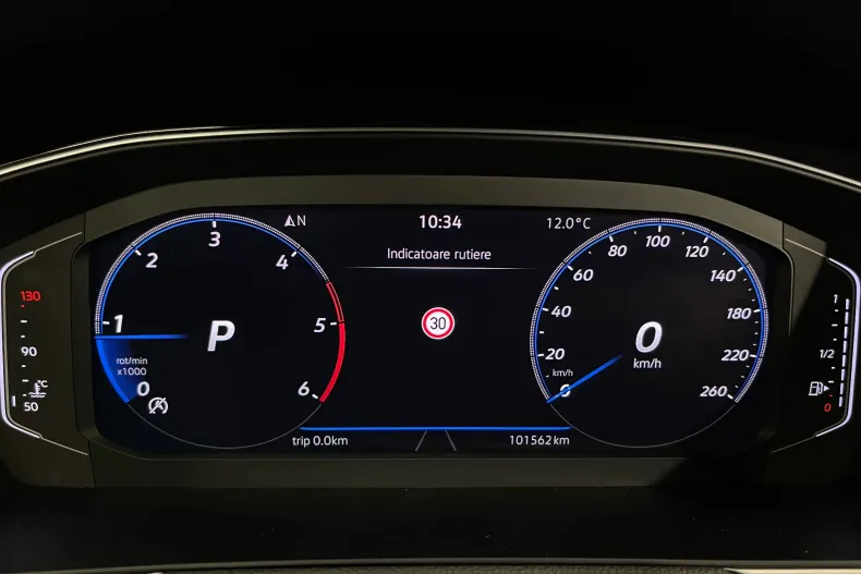 Volkswagen Passat din 2021 cu 101.562 km - oferta VOL137619 - foto 30