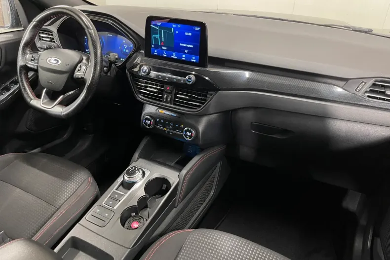 Ford Kuga din 2022 cu 168.341 km - oferta FOR137622 - foto 8