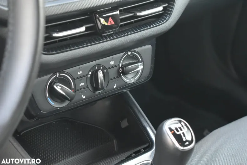 Skoda Fabia din 2023 cu 49.457 km - oferta SKO137635 - foto 11