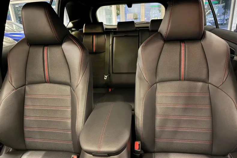 Toyota RAV4 din 2025 cu 10 km - oferta TOY137644 - foto 7