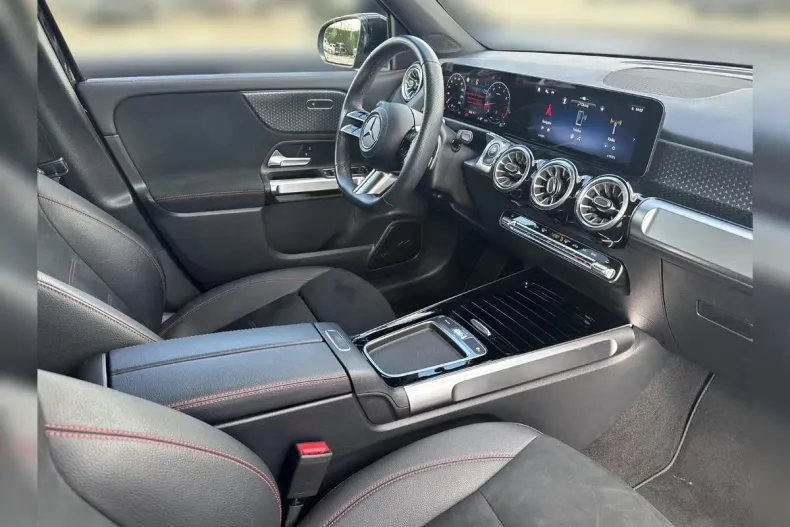 Mercedes-Benz GLB din 2024 cu 24.172 km - oferta MER137651 - foto 12