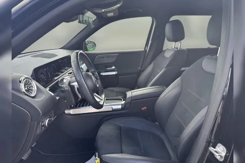 Mercedes-Benz GLB din 2024 cu 24.172 km - oferta MER137651 - foto 13