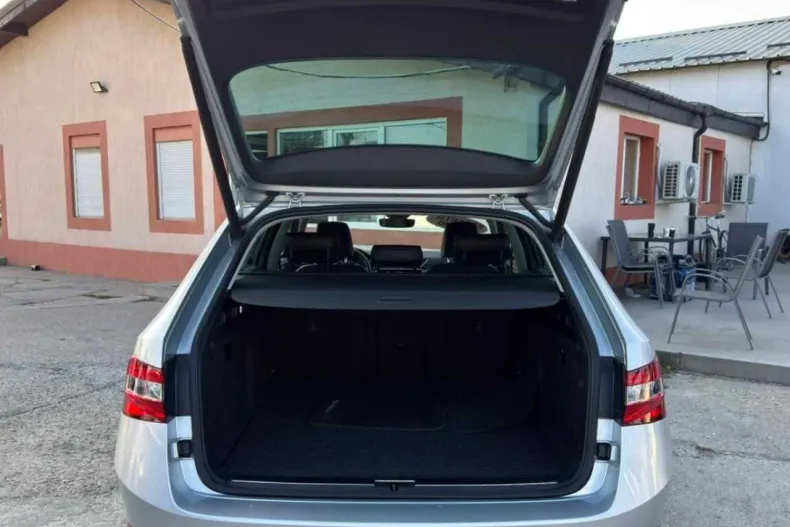 Skoda Superb din 2020 cu 139.000 km - oferta SKO137655 - foto 13