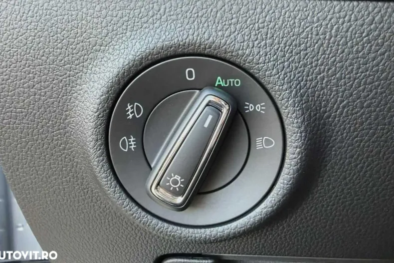 Skoda Superb din 2020 cu 139.000 km - oferta SKO137655 - foto 24