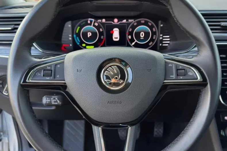 Skoda Superb din 2020 cu 139.000 km - oferta SKO137655 - foto 26