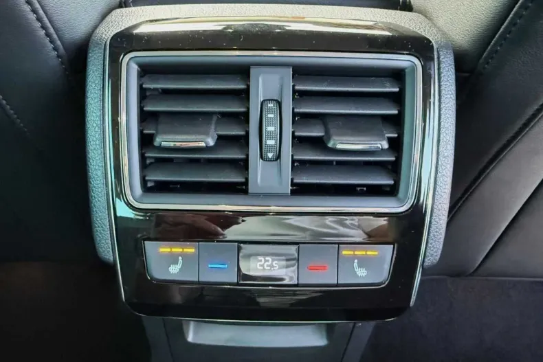 Skoda Superb din 2020 cu 139.000 km - oferta SKO137655 - foto 29