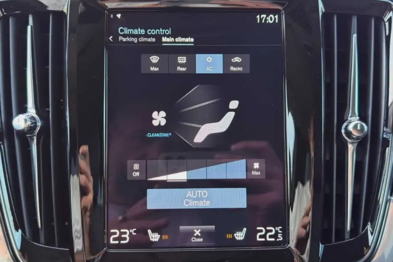 Volvo S90 din 2020 cu 166.000 km - oferta VOL137656 - foto 27