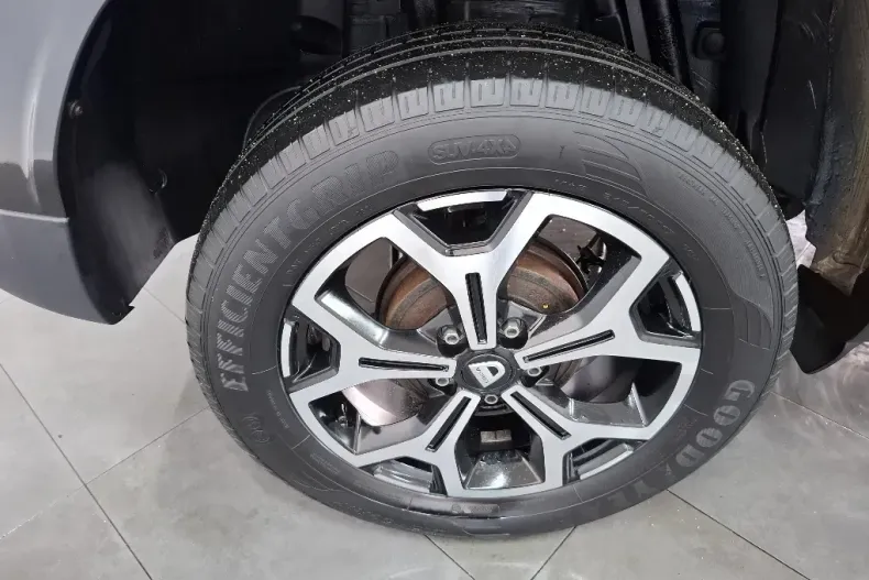 Dacia Duster din 2021 cu 98.111 km - oferta DAC137659 - foto 5