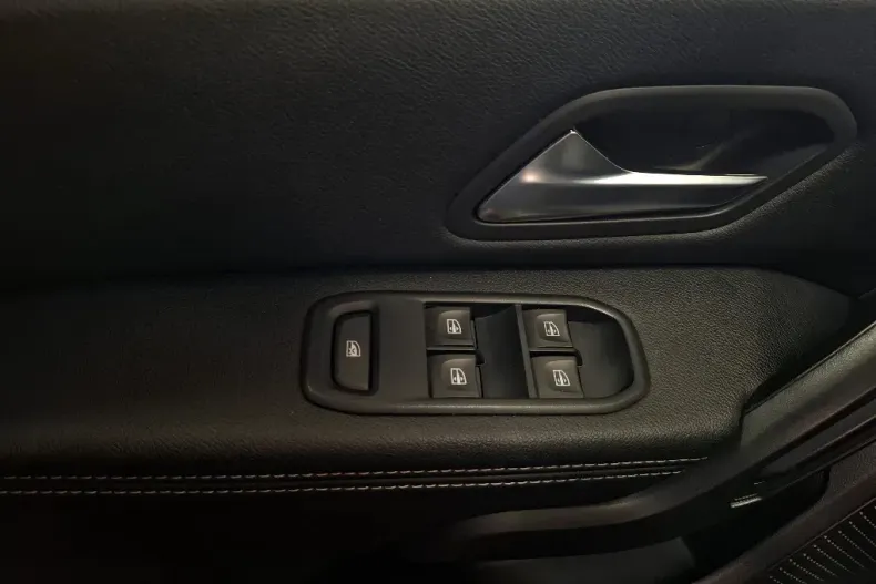 Dacia Duster din 2021 cu 98.111 km - oferta DAC137659 - foto 21