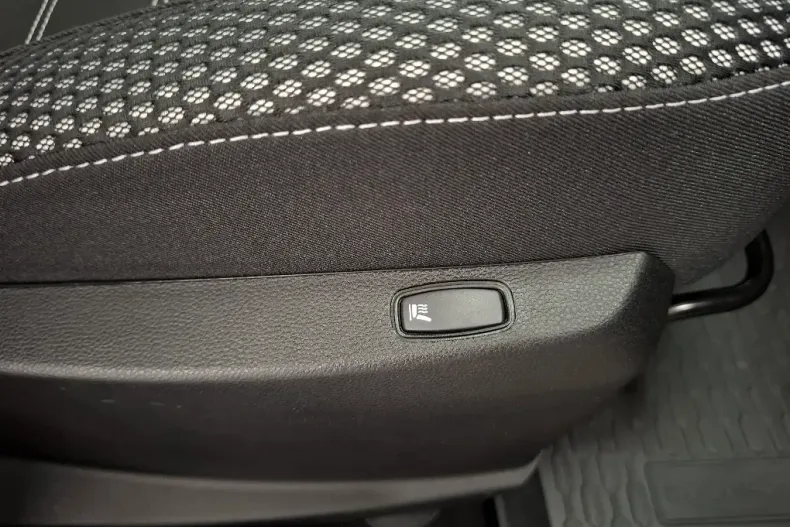 Dacia Duster din 2021 cu 98.111 km - oferta DAC137659 - foto 24