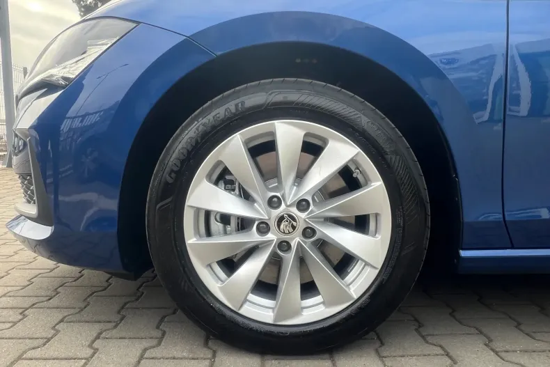 Skoda Superb din 2024 cu 1 km - oferta SKO137701 - foto 6